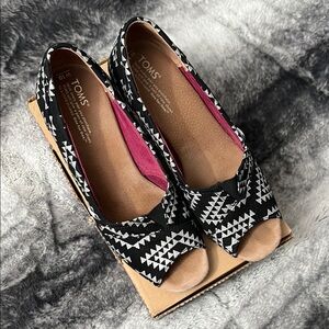 TOMS Black and Silver Peep Toe Wedge Heels